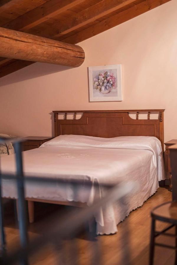 Fenil Conter Cottage & Suite Pozzolengo Bagian luar foto